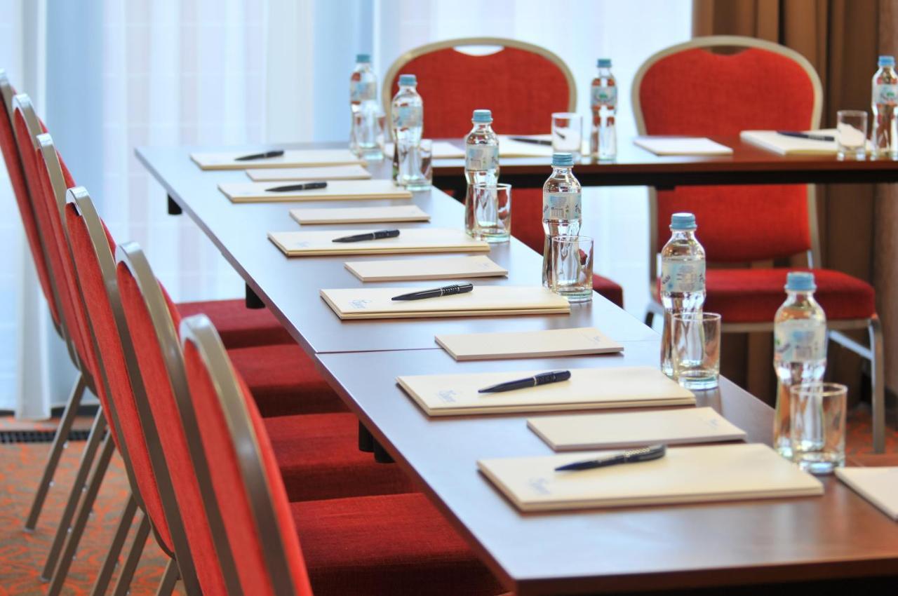 Centrum Wypoczynkowo-Konferencyjne Solaris Łazy Extérieur photo