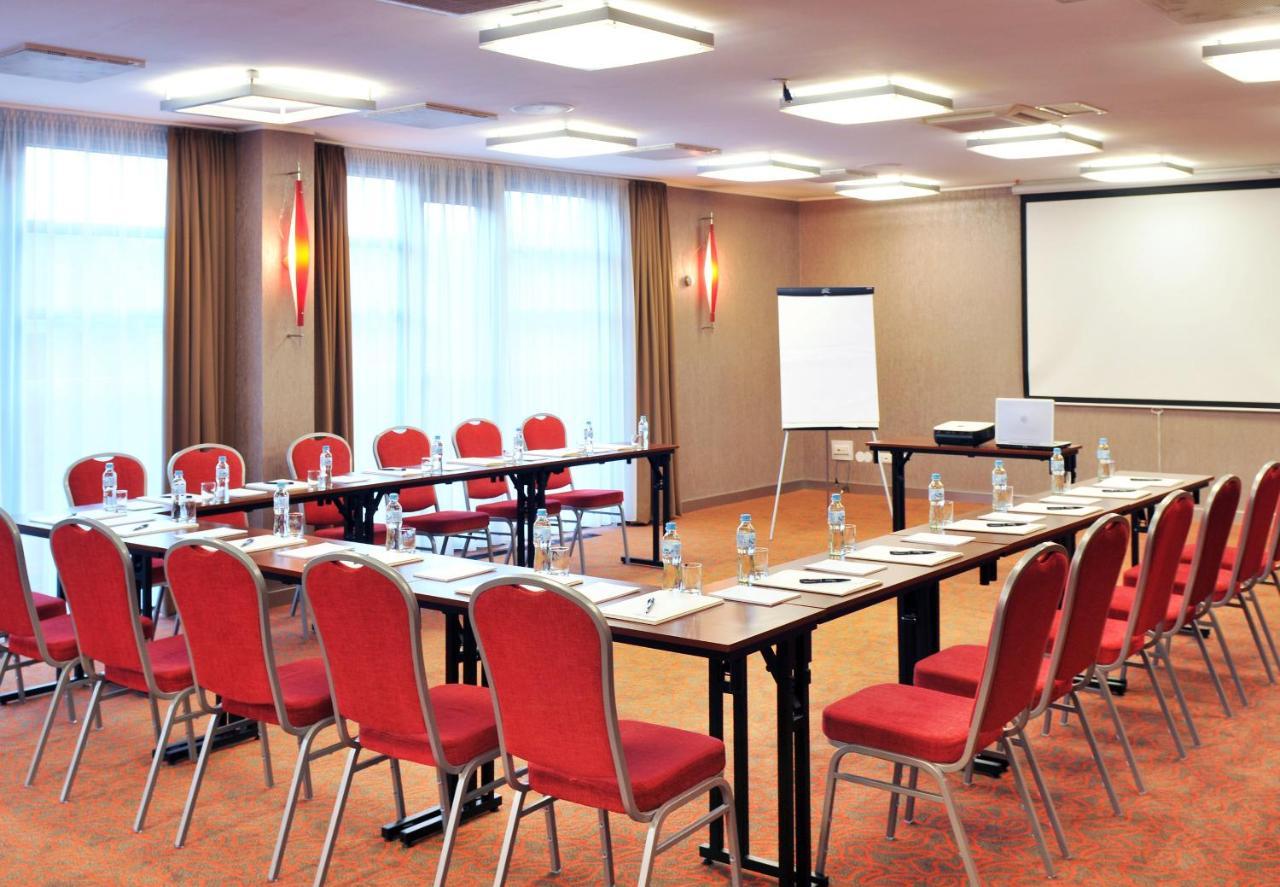 Centrum Wypoczynkowo-Konferencyjne Solaris Łazy Extérieur photo